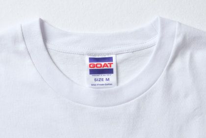 ロングスリーブTシャツ本体のブランドは『G.O.A.T』